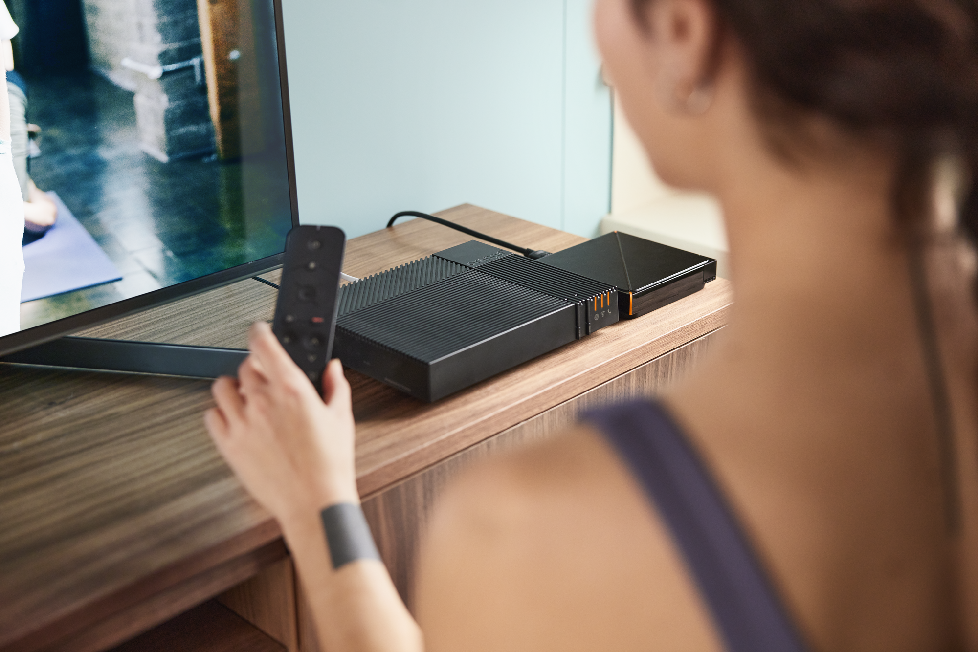 Installation facile de la Livebox 5 pour une connexion wifi stable et performante à la maison